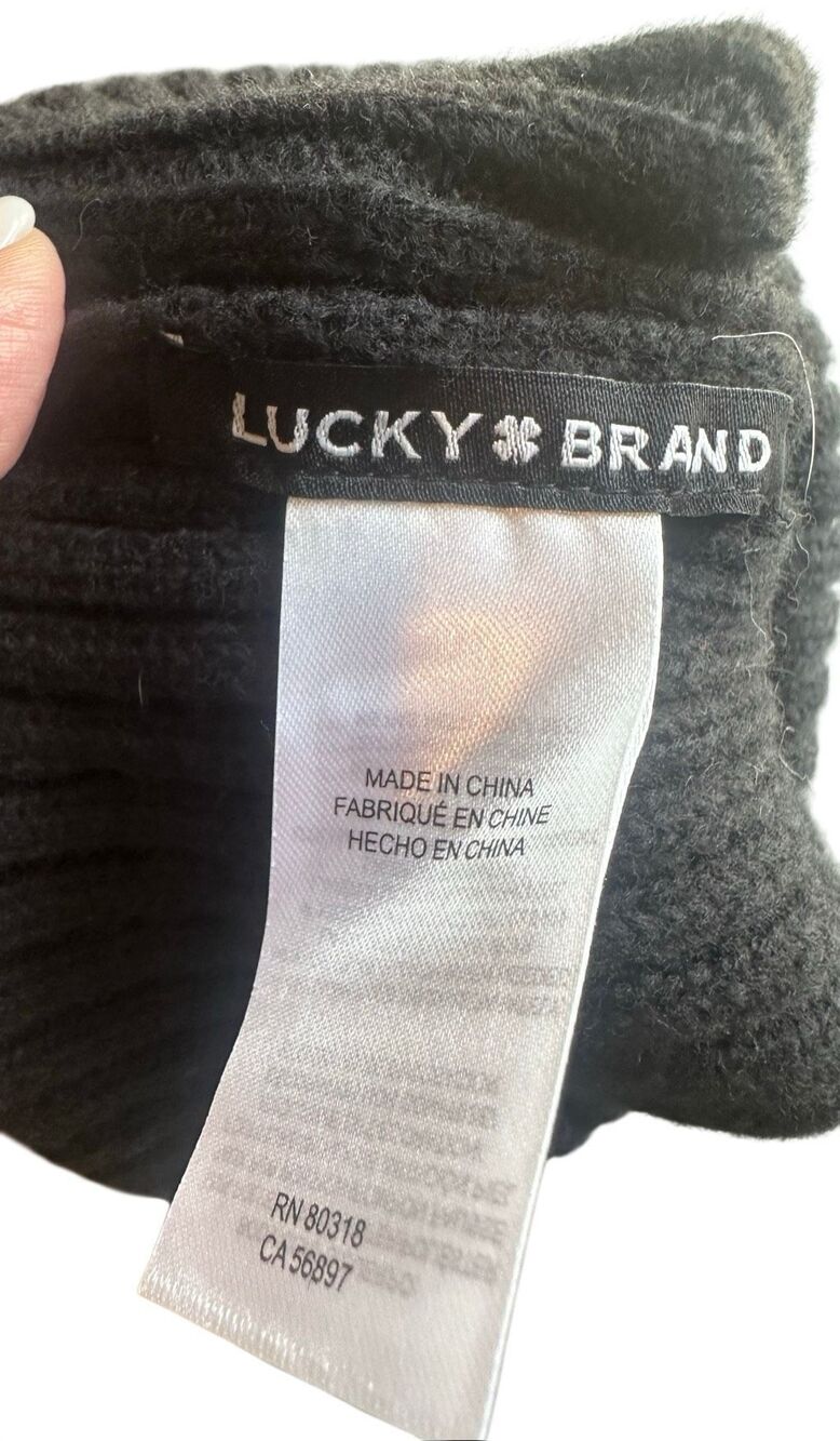 lucky brand black Knit beanie hat Fur Pom Pom - Picture 5 of 14